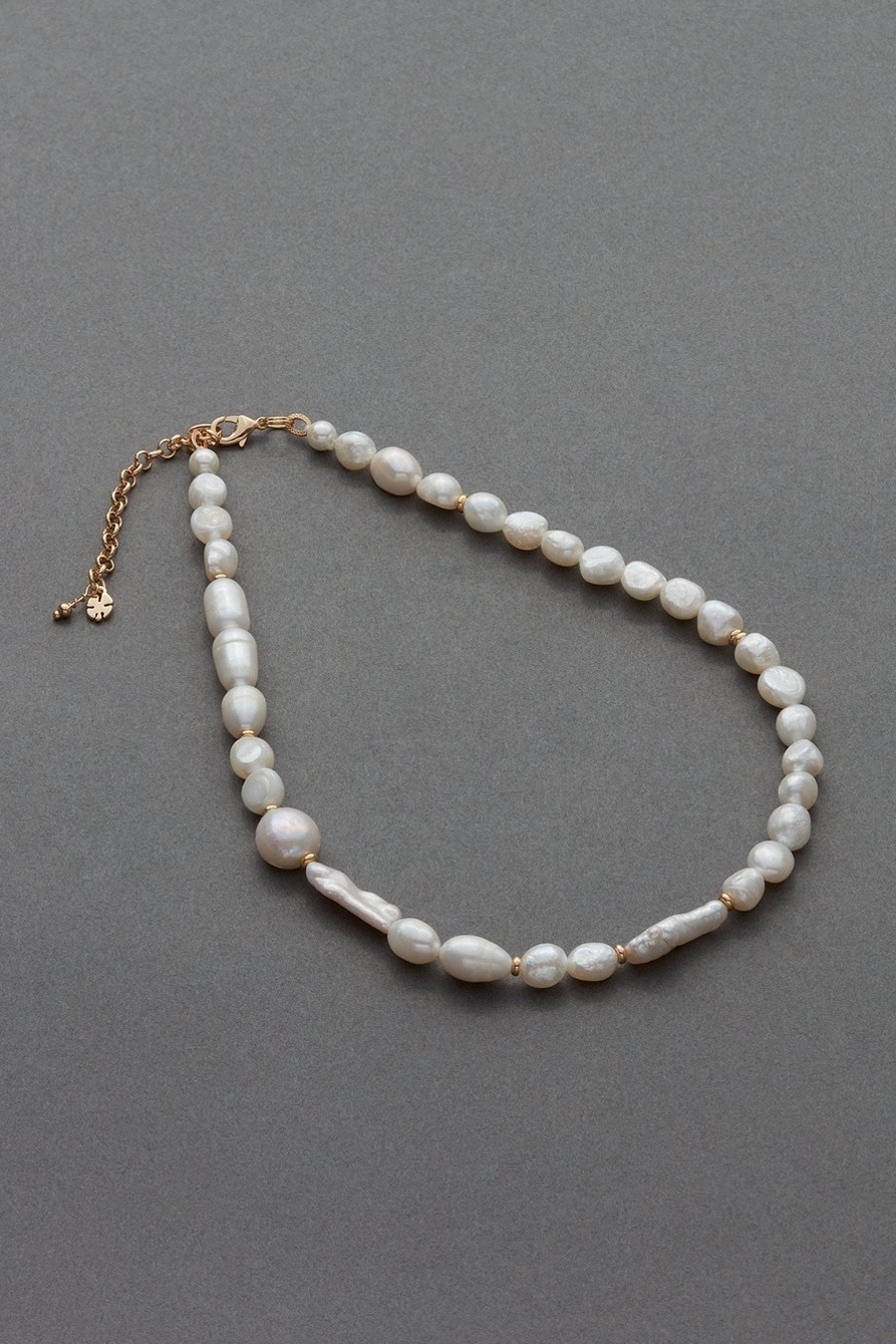 freshwater pearl necklace